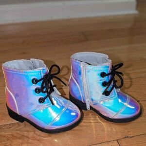 5c Iridescent Kids Boots with Black Laces